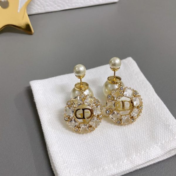 Boucles d'oreilles doubles perles carrées et cercle de diamants Dior