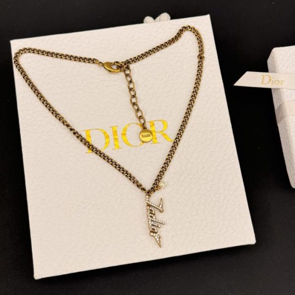 Collier vintage diamant lettre JA