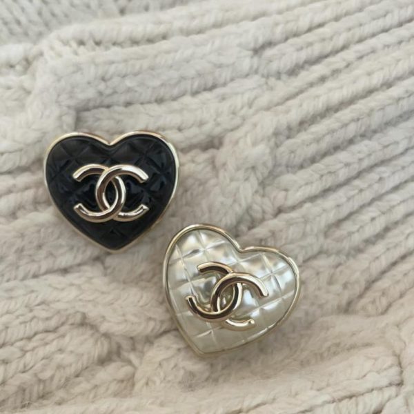 Broche diamant Chanel