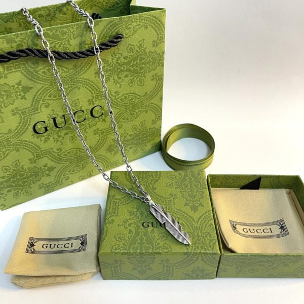 Collier Gucci