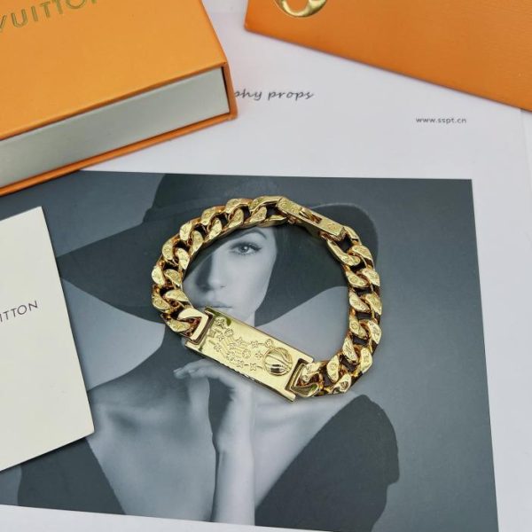 Bracelet co-brandé LOUIS VUITTON NBA