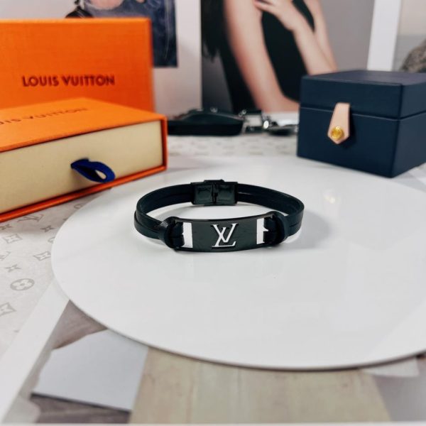 LOUIS VUITTON 19 Bracelet KEEP IT pour homme et femme