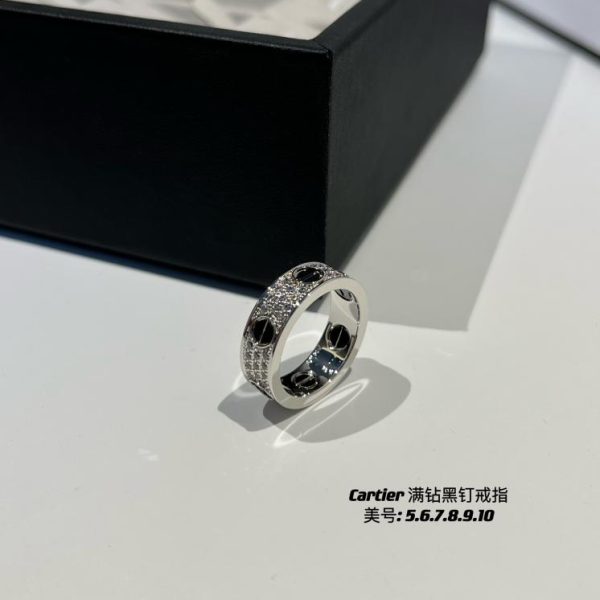 Bague Cartier diamant clouté noir