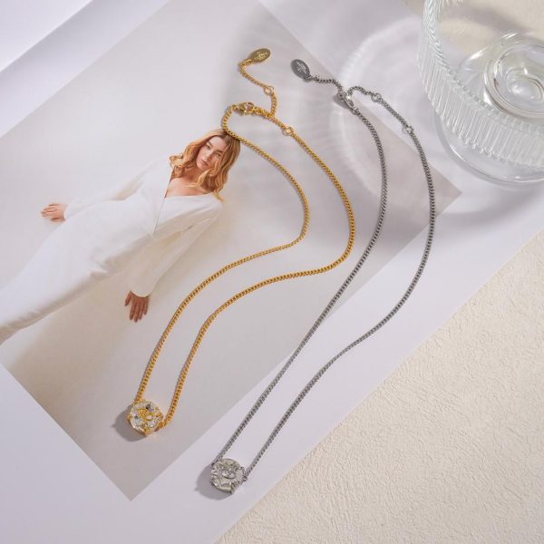 Collier Valentino