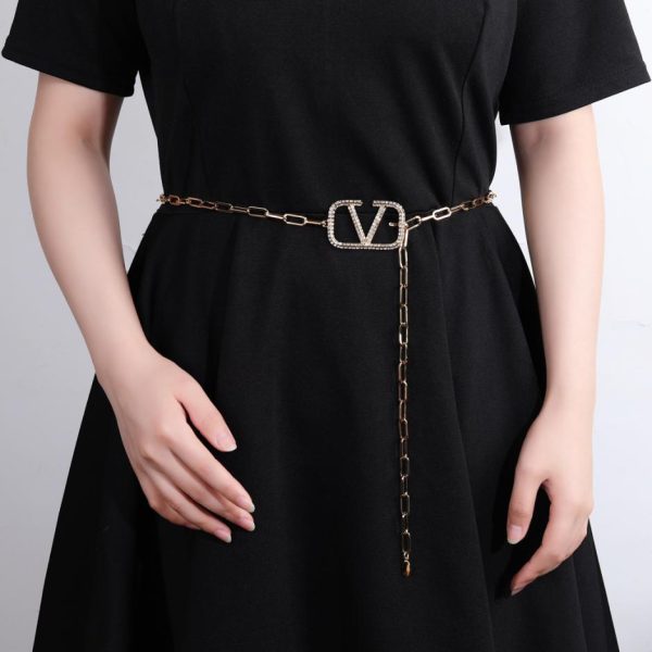 Nouvelle chaîne de taille Valentino