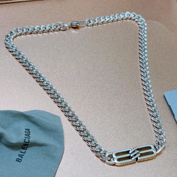 Balenciaga nouveau collier