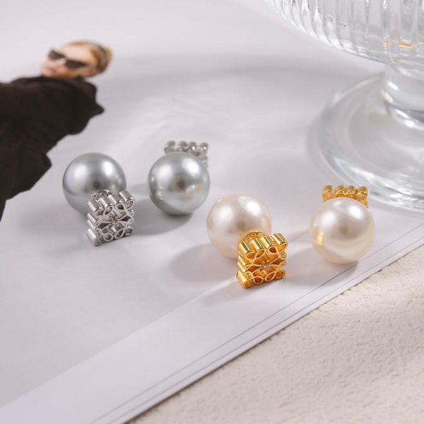 Boucles d'oreilles lettre LOEWE