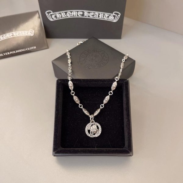 Collier Coeurs Chromés