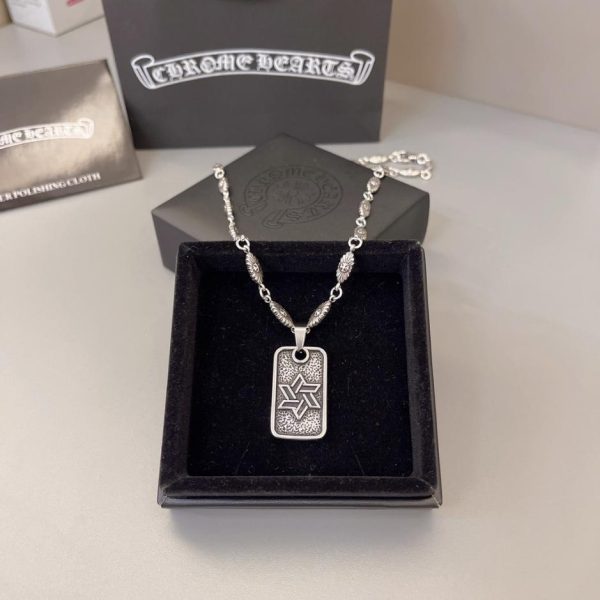 Collier Coeurs Chromés