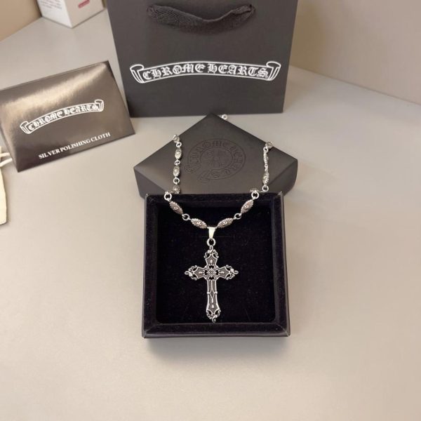 Collier Coeurs Chromés