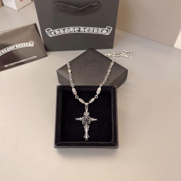 Collier Coeurs Chromés