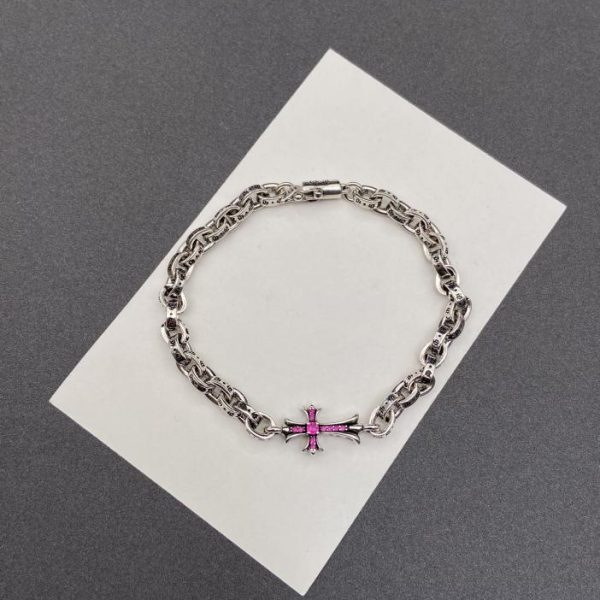 Bracelet croix en diamant rose Chrome Hearts exquis et haut de gamme