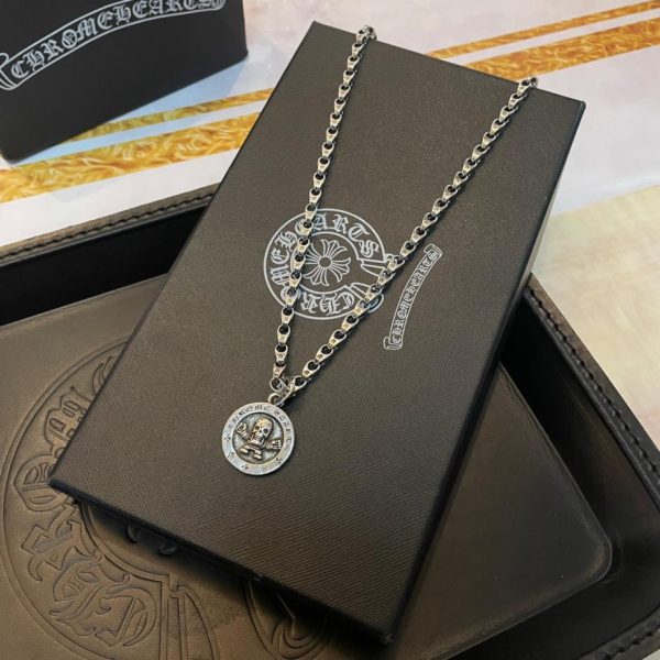 Collier cercle croix vintage Chrome Hearts