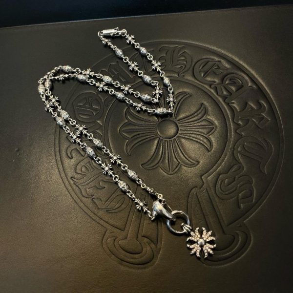 Collier multi-éléments vintage Chrome Hearts
