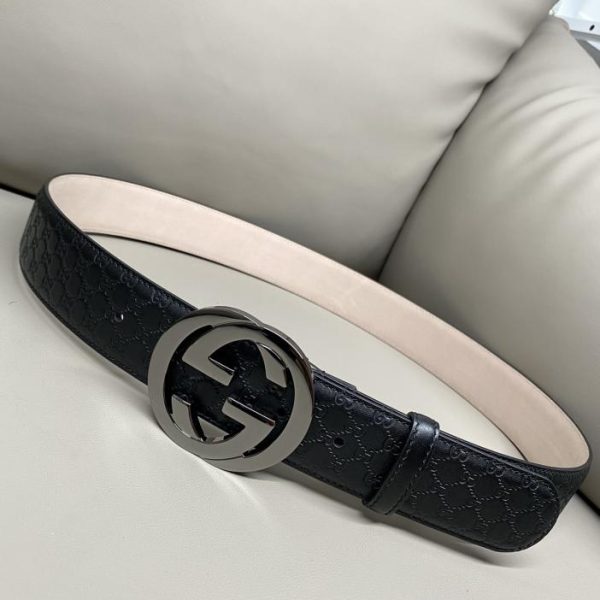 Gucci cuir de veau importé 4.0 large