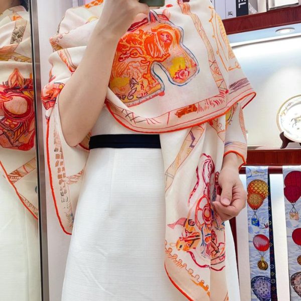 HERMES foulard carré en cachemire