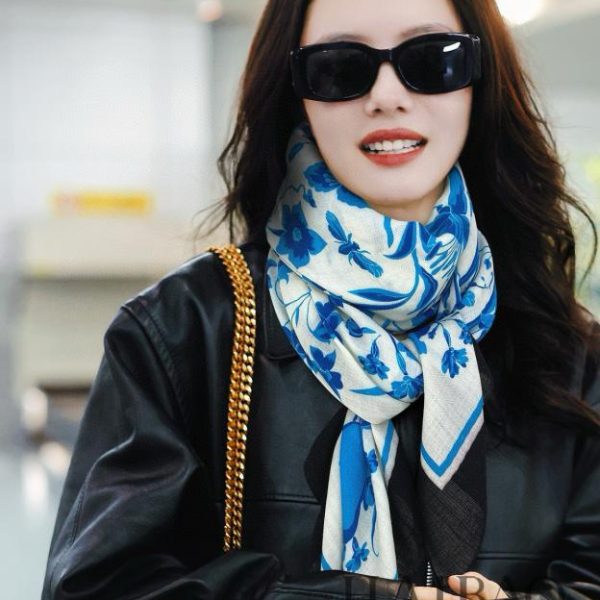 Écharpe carrée en cachemire Gucci