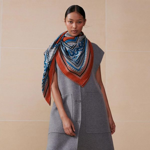 Écharpe Hermès en cachemire