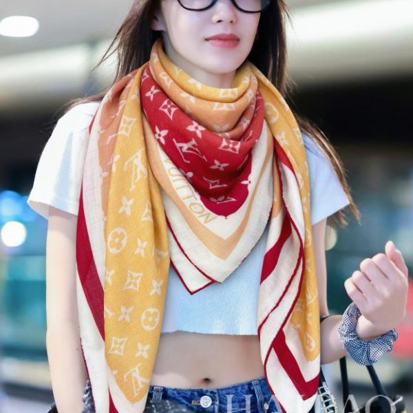 Foulard carré en cachemire Louis Vuitton