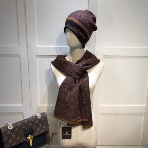Chapeau + écharpe de la série costume Louis Vuitton