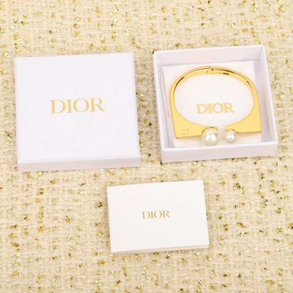 Bracelet ouvert arche de perles grandes et petites Dior