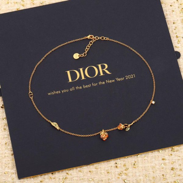 Collier Dior roses