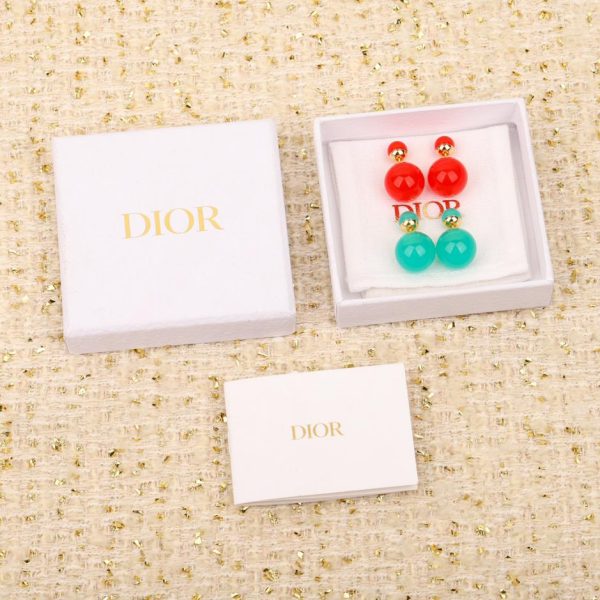 Boucles d'oreilles perles bonbons Dior