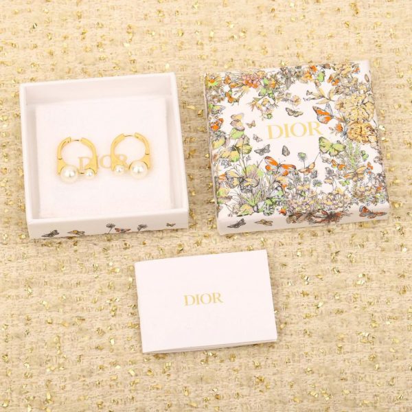 Boucles d'oreilles Dior grosses perles