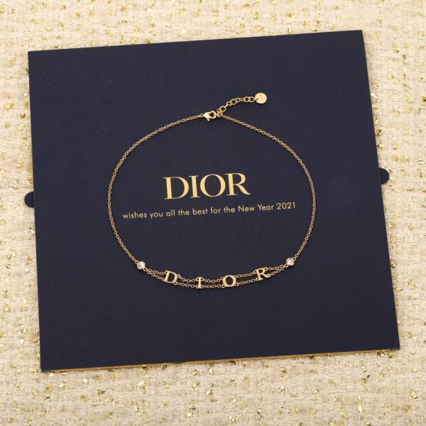 Collier double épaisseur lettre Dior