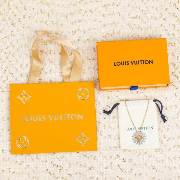 Collier oeil de cheval LV
