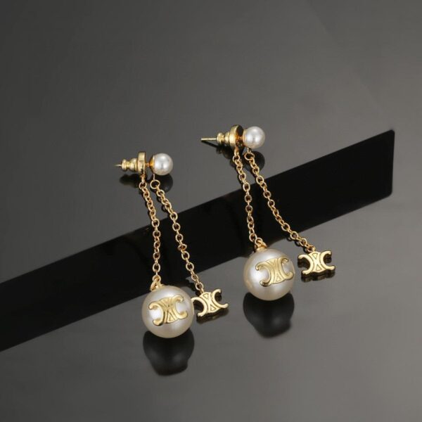 Céline nouvelles boucles d'oreilles porte Kaixuan (3C9E)