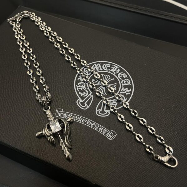 [Qualité comptoir] Chrome Hearts nouveau collier pendentif ailes croisées (1D62)