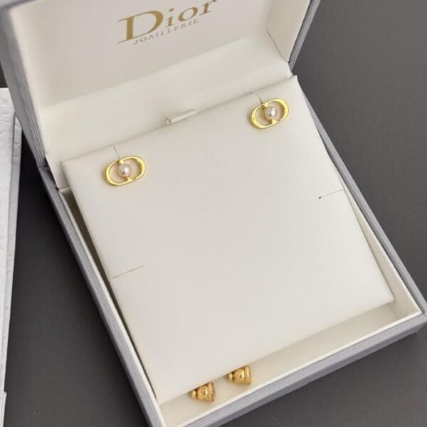 Dior dernières boucles d'oreilles mini cd à perle unique (17FD)