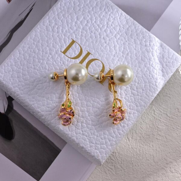 Boucles d'oreilles Dior rose compteur nouveau modèle (C5A8)