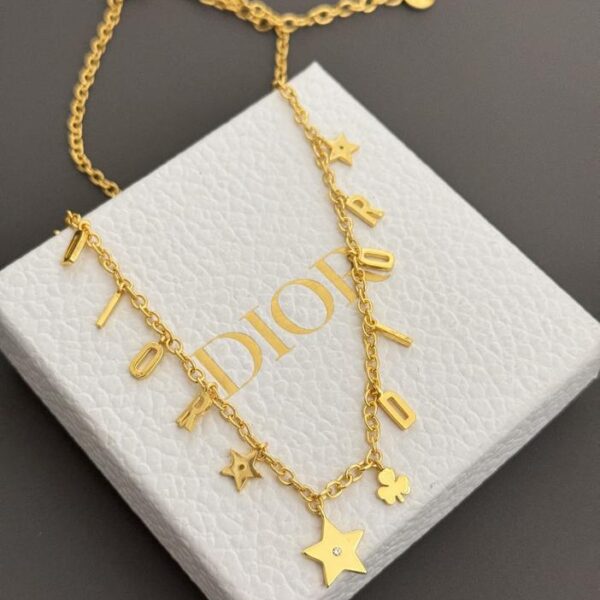 Collier Dior nouvelle lettre étoile (3FEC)