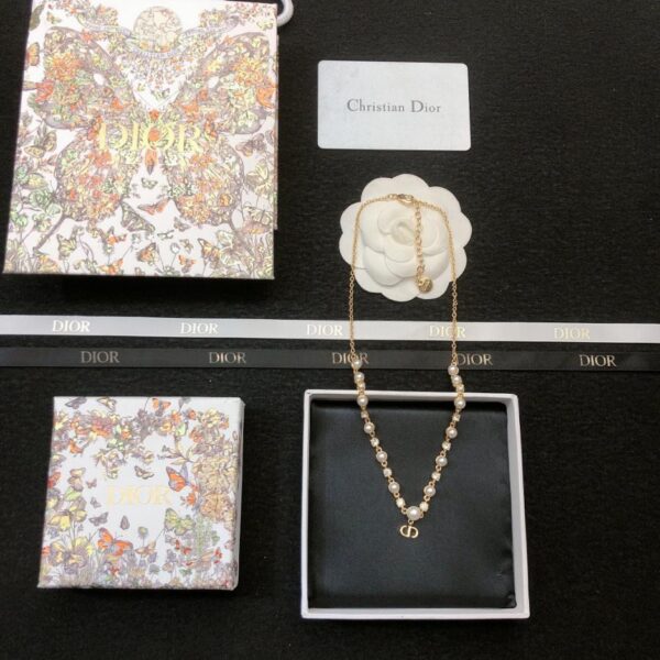 Collier CD en cristal perlé monocouche Dior (3159)