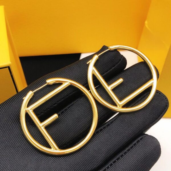 Fendi Boucles d'oreilles rondes F Glossy Moon (07FA)