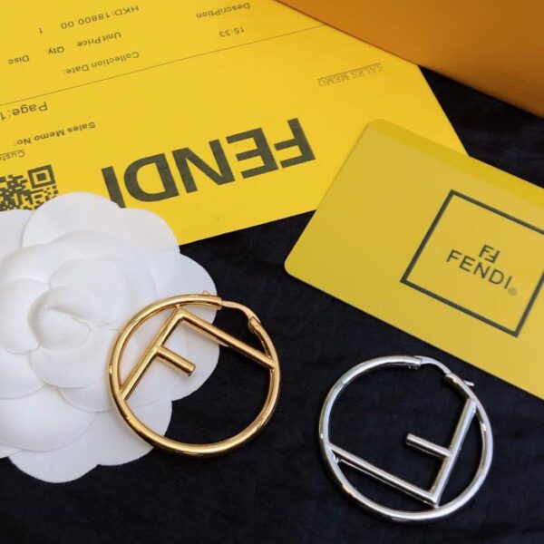Boucles d'oreilles Fendi F neuves (3326)