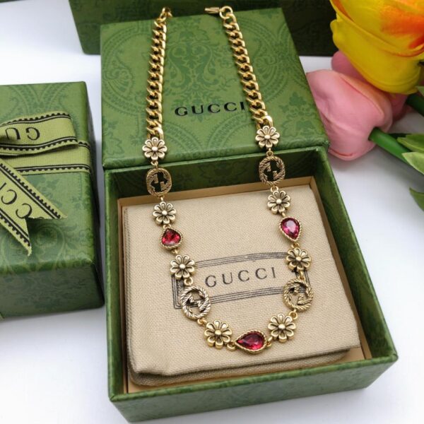 Gucci nouveau collier de fleurs entrelacées double G (931C)