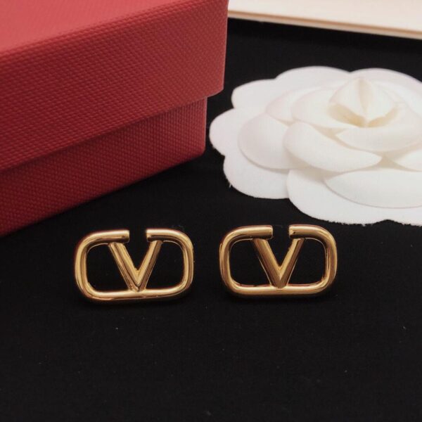 Mini boucles d'oreilles brillantes en forme de V Valentino (25EE)