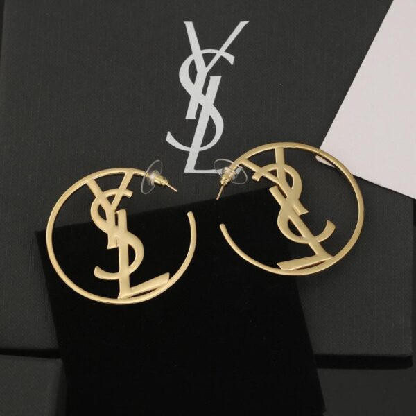 Broche Yves Saint Laurent (7F97)
