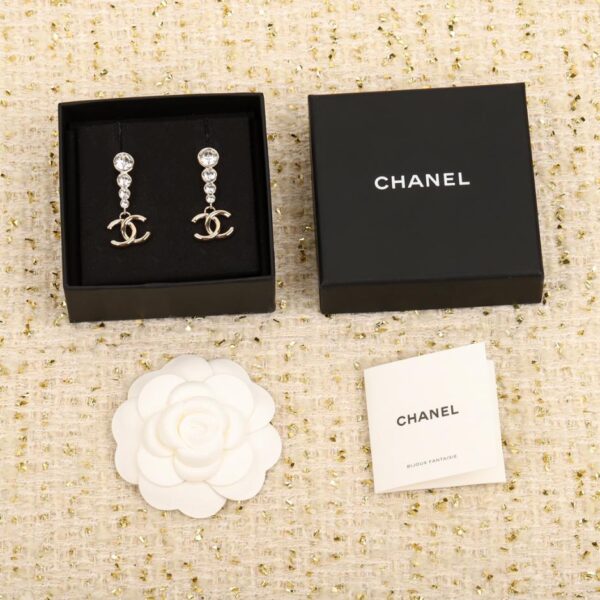 Boucles d'oreilles Chanel double C
