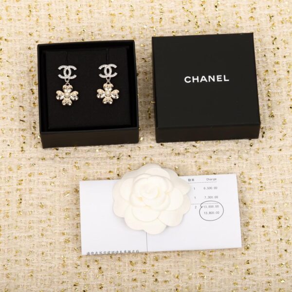 Boucles d'oreilles Chanel Love Double C Diamants Swarovski