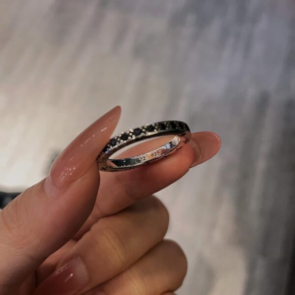 Bague Chrome Hearts 3 mm avec diamants bleus