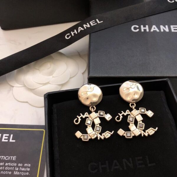Boucles d'oreilles pendantes double c en diamant carré avec point de lettre Chanel (4117)