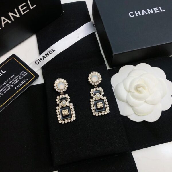 Chanel nouveaux bijoux noirs ciel étoilé (E4B4)