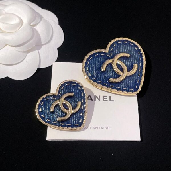 Broche d'amour imitation denim Chanel (5740)