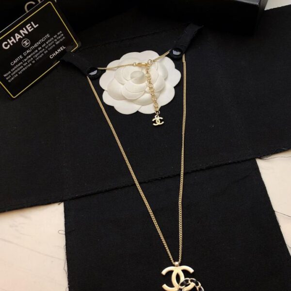 Chanel nouveau collier classique (EC3E)