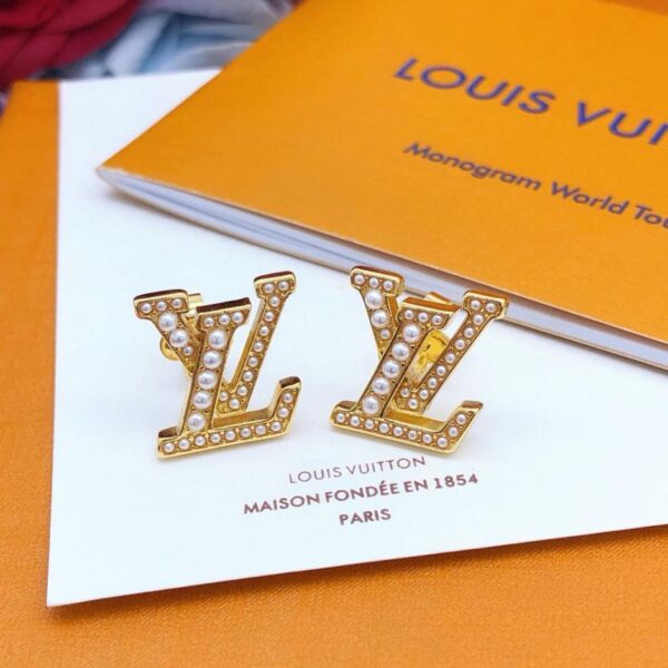 Louuis Vuitton dernières boucles d'oreilles en perles de riz (50E4)