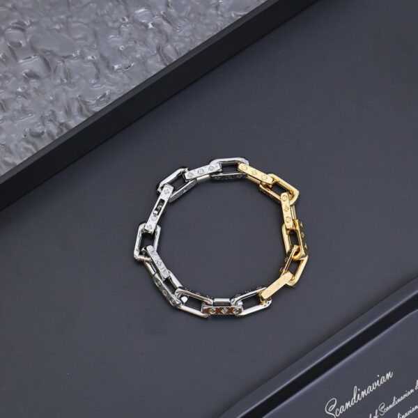 Bracelet CHAÎNE MONOGRAMME Louuis Vuitton (3C52)